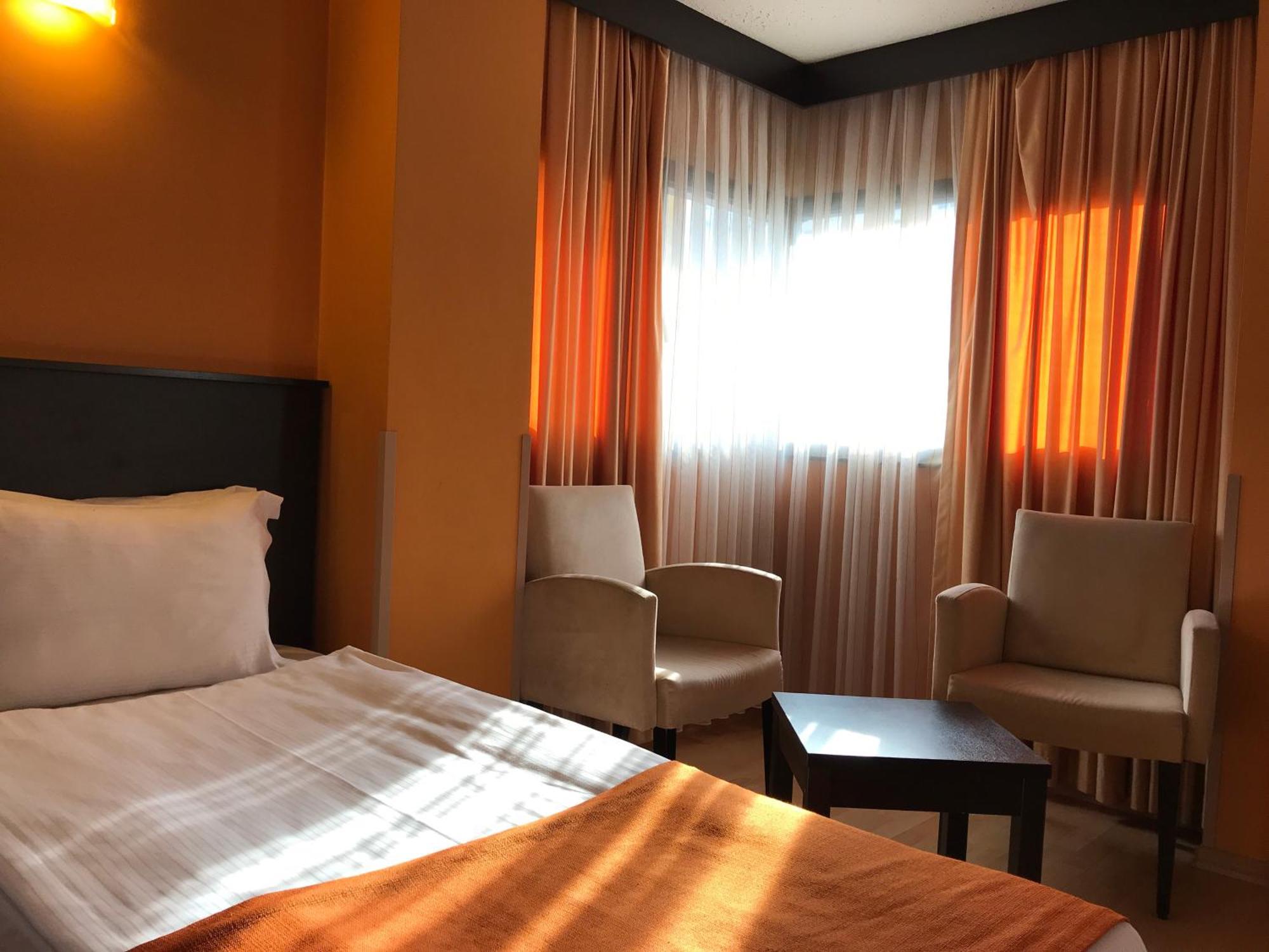 Mim Hotel 4*